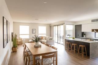 'Stop 12' - Luxury home close to Glenelg - South Plympton - 5
