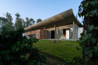 SaffronStays Cafella- A 3-BDR elliptical-roof villa in Chikmagalur - Mudigere - 8