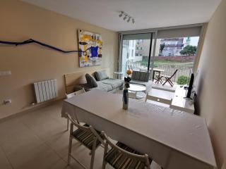 Apartamento ideal en Llançà: Terraza, parking y cerca de la playa - ES-89-87 - Llança - 0