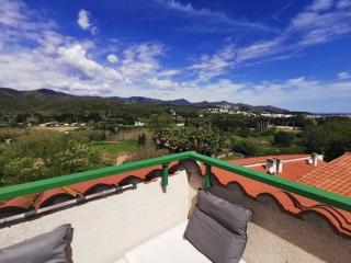 Ático con vistas panorámicas de Llançà y piscina - ES-89-111 - 6