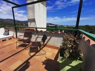 Ático con vistas panorámicas de Llançà y piscina - ES-89-111 - 5