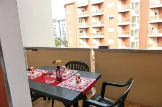 Essential studio apartment near the beach - 9