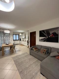Elegante Casa -Rho Fiera - Vanzago - 7