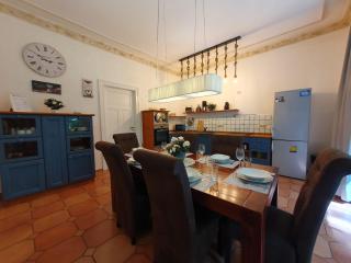 DEUTSCHE VILLA - DELUXE APARTMENT mit Sauna und großem Garten - Rostock - 3
