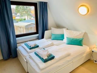 Kapitäns Hus 2 mit Infrarotsauna und großem Garten - 5
