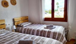 La Casita Denia, charming 2BR Townhouse with shared Pool, 1km to Beach - 4