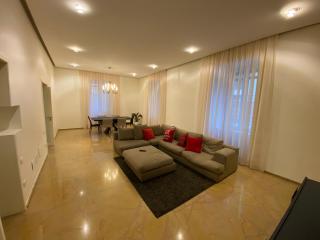 Luxury House With Parking - Naples - 2