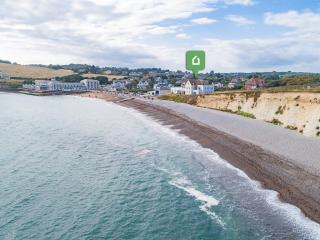 1 Bed in Freshwater IC136 - 9