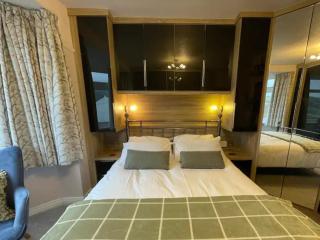 Stunning Views Pet-Friendly Sleeps 6 Great Walks Pass the Keys - Glossop - 4