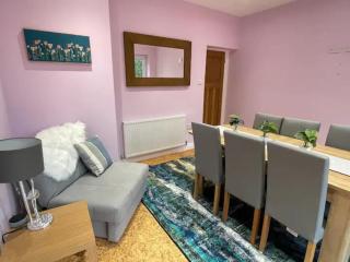 Stunning Views Pet-Friendly Sleeps 6 Great Walks Pass the Keys - Glossop - 6