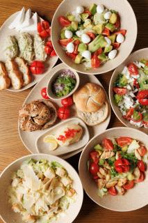 Suru Hotel & Restaurant - Buşteni - 6