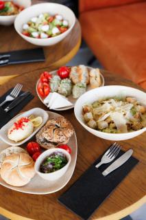Suru Hotel & Restaurant - Buşteni - 4