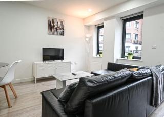 Contemporary 1 Bed Apartment - Bedford - 4