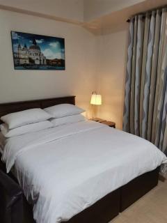 Cluster 2 Unit 9E 81 Condominium - Manila - 3