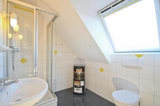Haus Sonneneck - Ferienwohnung 3 - Borkum - 2