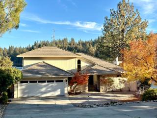 Luxury Yosemite Lake House - Groveland - 9