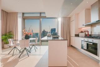 Luxe Living: Spacious Waterfront 2BR in Marina Gate - Dubai - 6