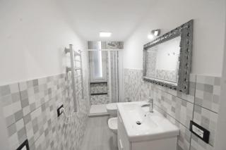 Lauretta: Appartamento adiacente metro - 2