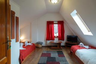 The Guesthouse - 5