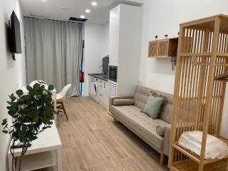 Travel Habitat Cabanyal Lofts - 4