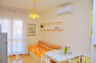 One bedroom apartment with stunning sea view - 7