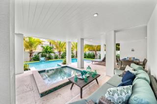 Bennys Bungalow - 2213 - Bradenton Beach - 9