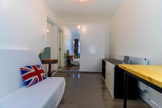 The Guest Room by Unlock Rentals - London - 8