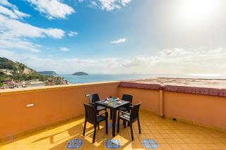 Nisida View Apartment by Wonderful Italy - Pozzuoli - 0