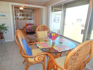 009 Surf Club B4 - 2