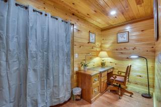 Mountain-View Cabin about 2 Mi to Downtown Clayton! - Clayton - 3
