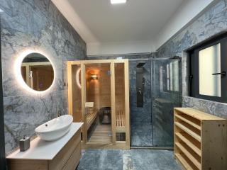 Seafront Luxury Suite with Jacuzzi & Sauna - Monemvasia - 6