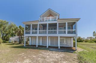 New Listing! 4BR on Harbor Island - - 0