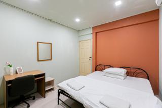 Freesia Saladaeng Silom Apartments - Bangkok - 7