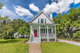 New Listing - Centrally located Beaufort home - Beaufort - 6