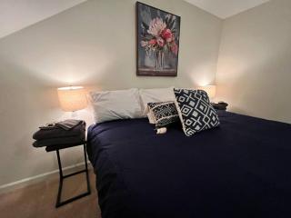 Cheerful 3 Bedroom/3 Bath Home near RDU Airport - Raleigh - 7