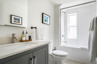 "Ski" at Hills Meaford, Second Floor Suite w Bunk Beds - 5