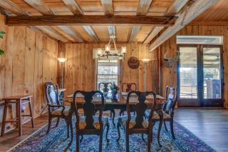 Pet-Friendly Opp Vacation Rental with Spacious Deck! - Opp - 2