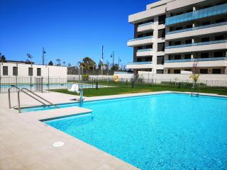 Los Alamos Beach - Parking - Torremolinos - 9