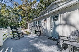 Newly Renovated LowCountry Cottage with Marsh Views - Sleeps 6 - Beaufort - 5