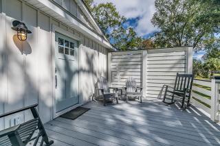 Newly Renovated LowCountry Cottage with Marsh Views - Sleeps 6 - Beaufort - 2