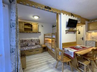 Studio cosy 4 pers – Sud-Est, pied des pistes, quartier Les Fontanettes - FR-1-452-32 - Les Menuires - 0