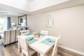 Newly Listed Immaculate Condo - Distant Ocean Views - Pool and Beach Access -  - 4