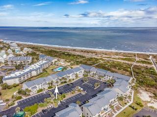 New Listing - First floor condo on Harbor Island - - 8