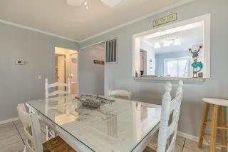 New Listing - First floor condo on Harbor Island - 1