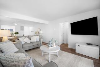 Newly Listed - One bedroom condo on Harbor Island - - 2