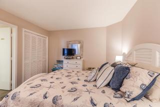 Pool and Ocean Views - First Floor Villa on Harbor Island - 4