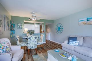 New Listing! - Pool and Ocean View - Harbor Island Beachhouse - - 5