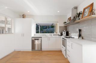 The Mount Iron Bothy - 9