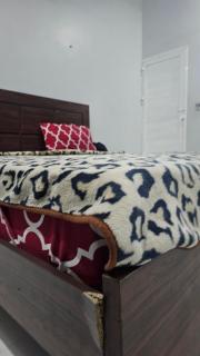 Luxury Hotel Rooms - Karachi - 5