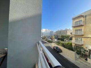 Great location accommodation - St Paul's Bay - 3